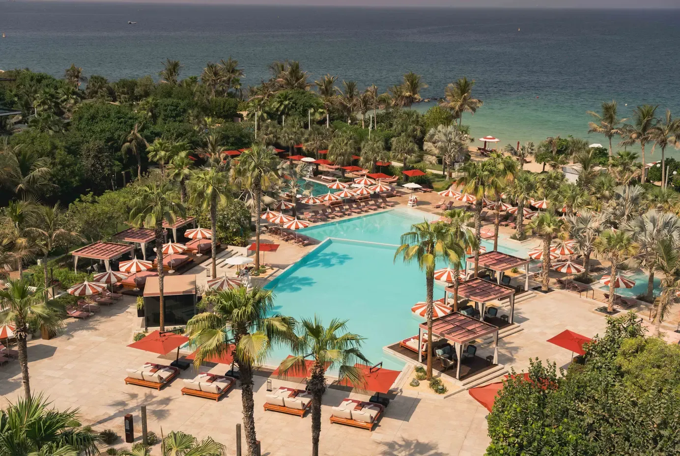 Banyan Tree Dubai Summer Staycation 2026: Beachfront Luxury on Bluewaters Island