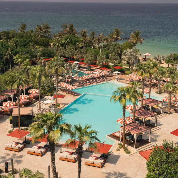 Banyan Tree Dubai Summer Staycation 2026: Beachfront Luxury on Bluewaters Island