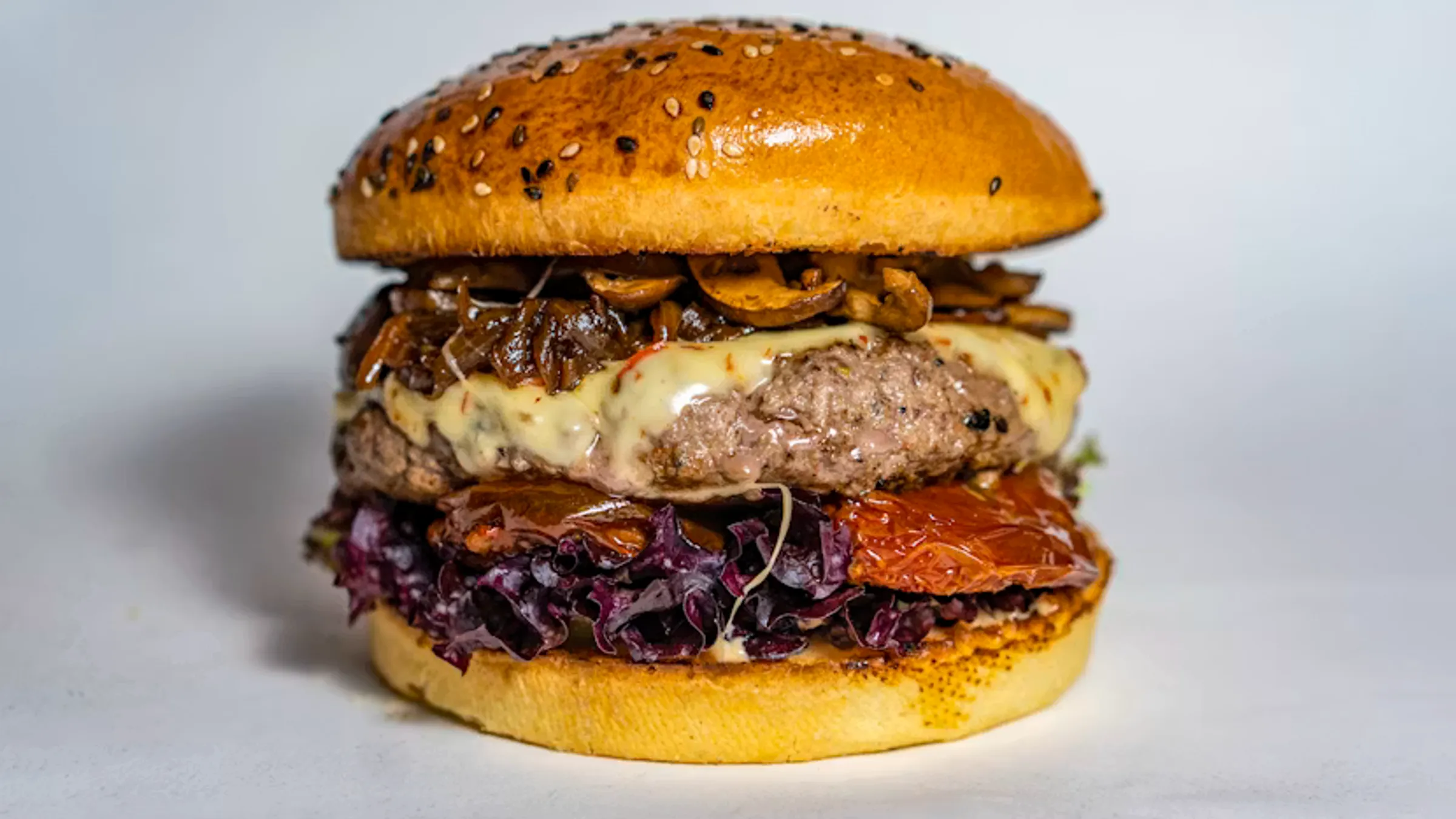 Top 5 Burger Places in Bengaluru That Are Actually Worth Your Money