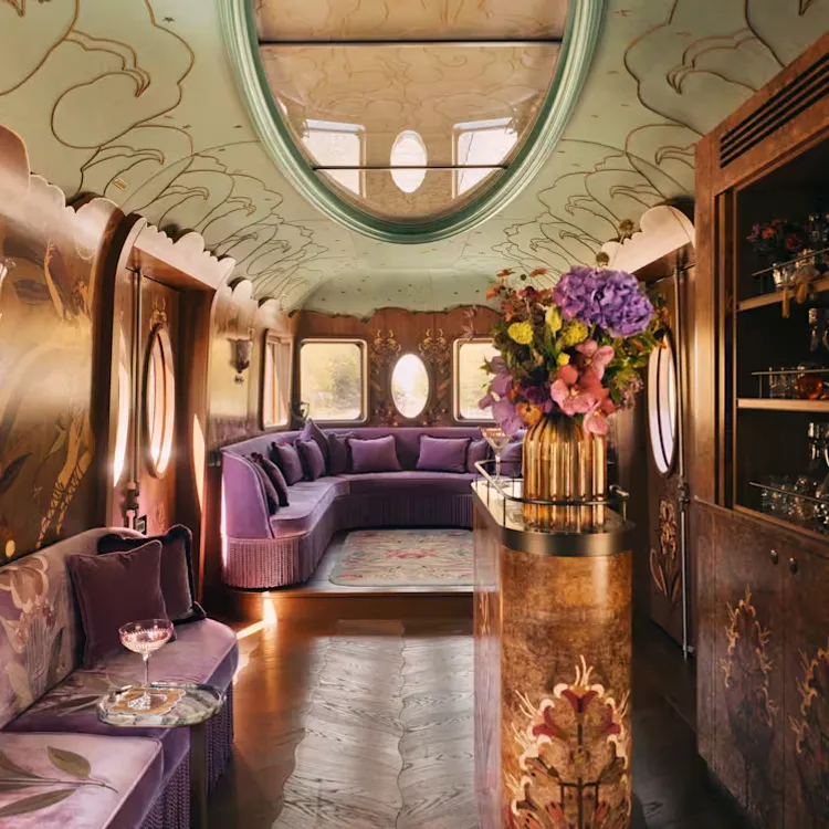 Celia on the British Pullman: Baz Luhrmann's Luxury Train Carriage in the UK